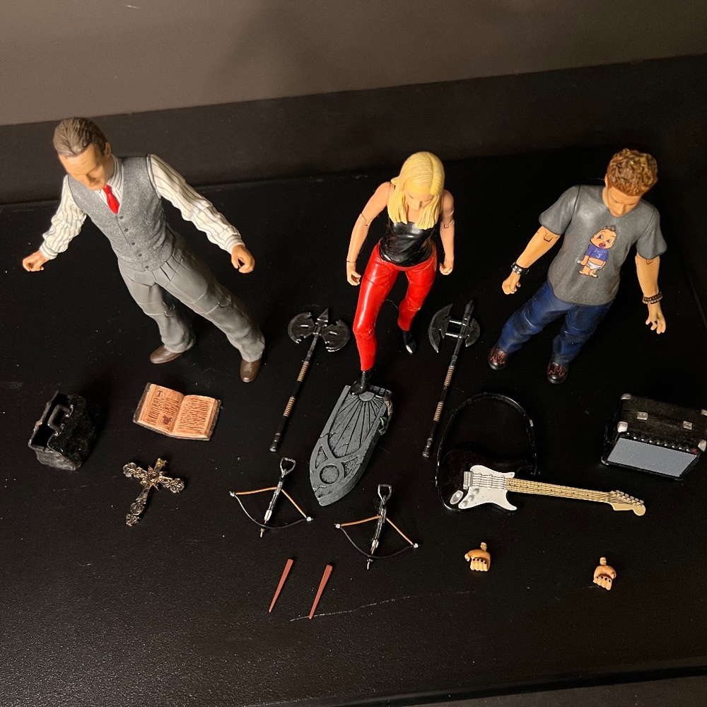 Buffy the Vampire Slayer Set 1999 Sam Goody Exclusive (loose)